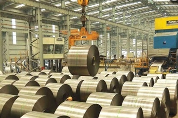 Surge in steel import causing concerns