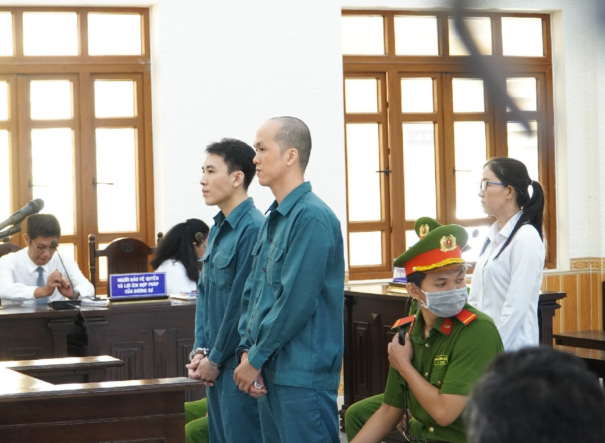 hang tram nguoi du phien xu giam doc 9x ban du an ma o binh thuan.jpg
