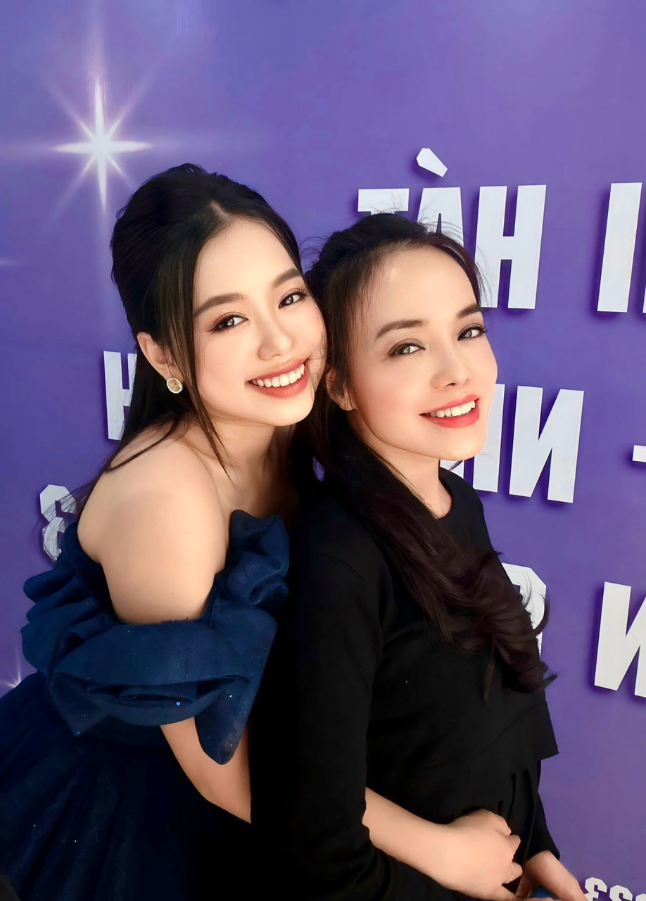 z5275017579350 c12611196f0e2aee34738f78fa5b218e.jpg