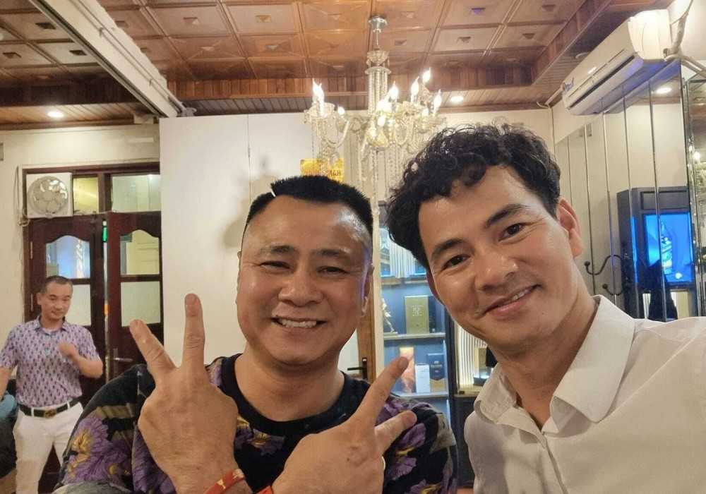 batch dd4342179059703710377805297159251626990837829n 23092280.jpg