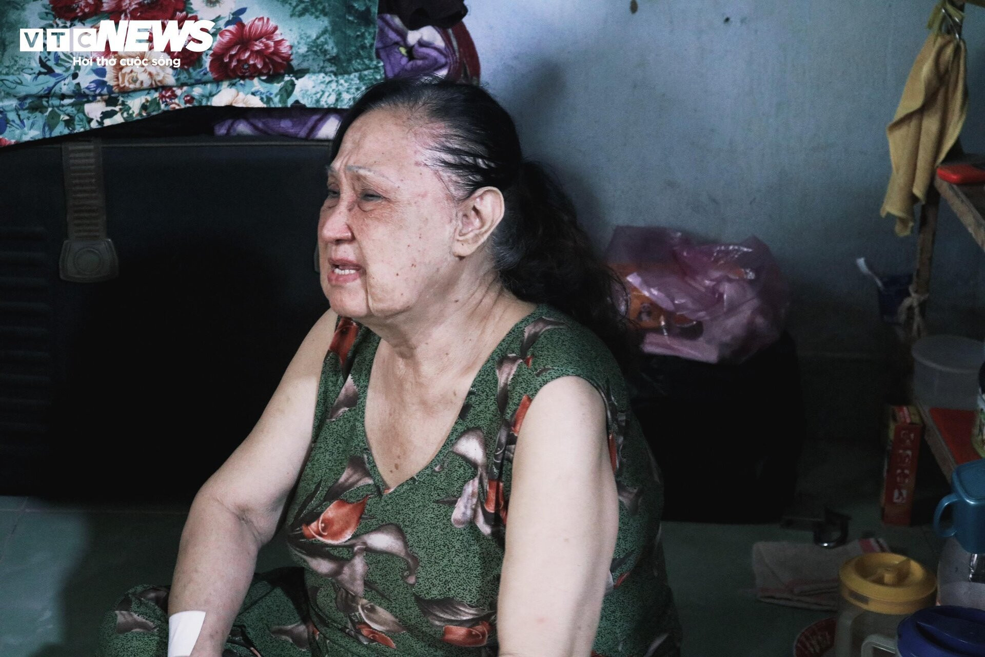 Chồng bỏ, con mất, 'cô đào nức tiếng một thời' sống lủi thủi trong nhà trọ 15m2 - 11