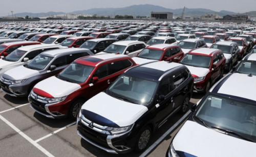 Sức mua yếu, thị trường ô tô thiết lập mặt bằng giá mới