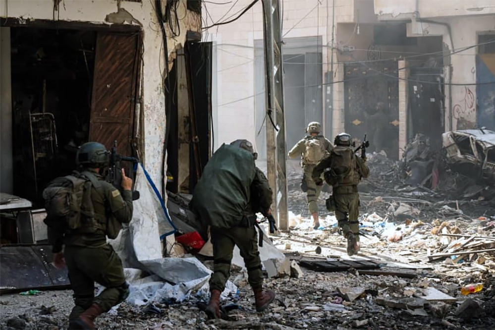 Israel hạ sát chỉ huy Hezbollah, Mỹ muốn tài trợ lực lượng gìn giữ hòa bình Gaza