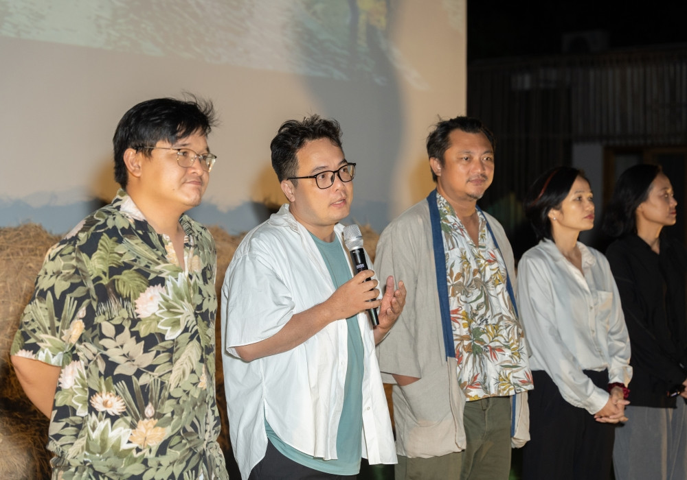 batch ddluc08000.jpg