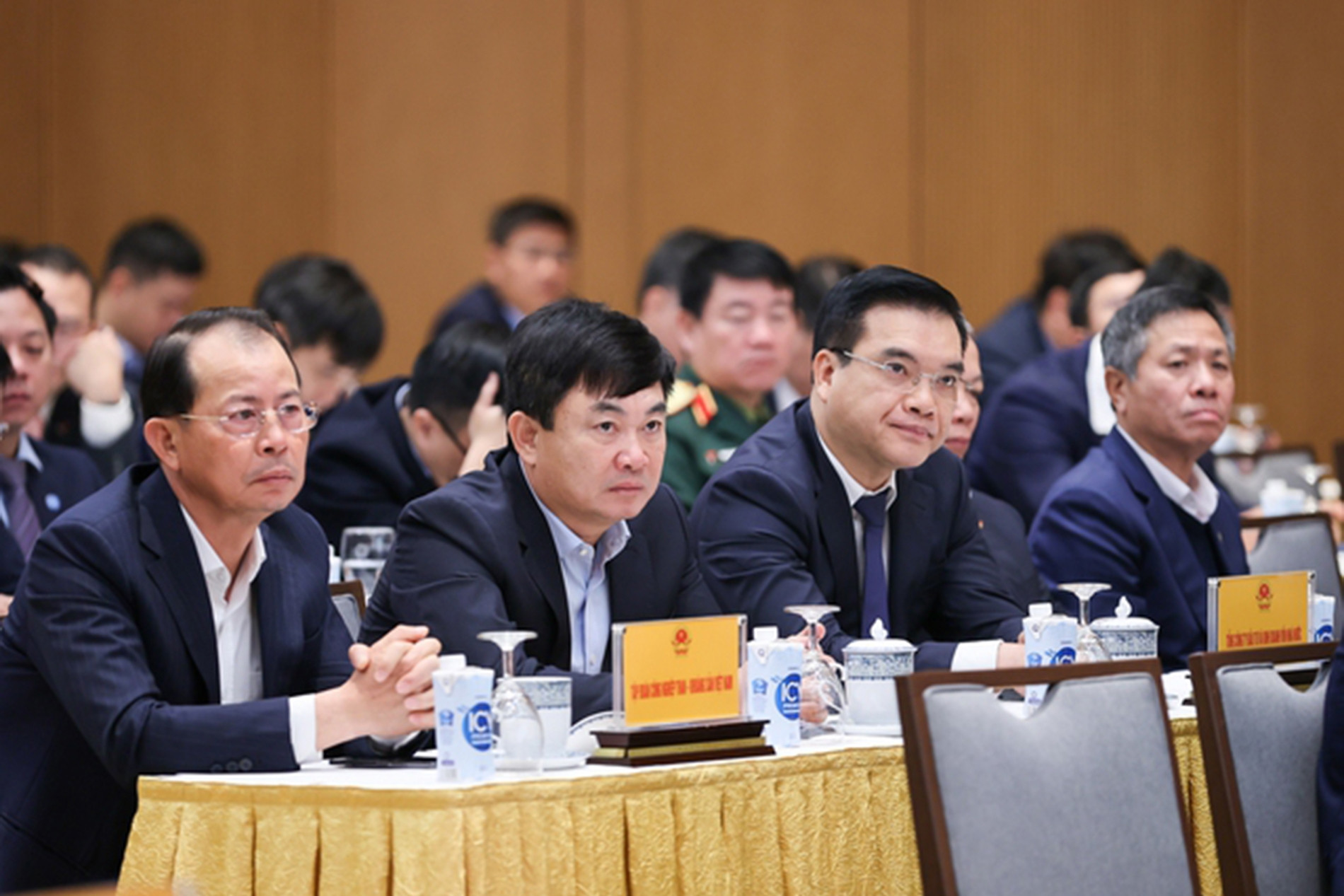 Lựa chọn lãnh đạo giỏi, chế độ tiền lương tương xứng với doanh nghiệp Nhà nước