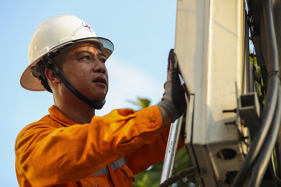 Lý do khiến hóa đơn tiền điện ở Hà Nội tăng vọt