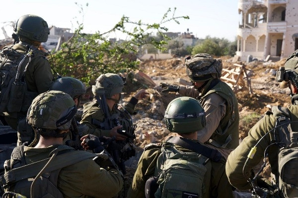Mỹ nói Israel chấp nhận thỏa thuận ngừng bắn, Houthi nói về tàu hàng bị chìm