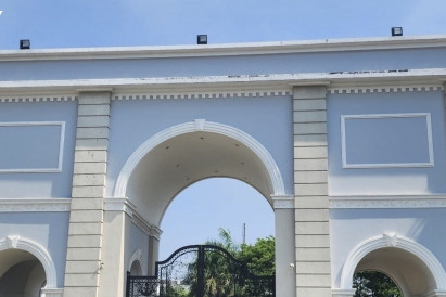 Education affiliated with foreign institutions put under microscope