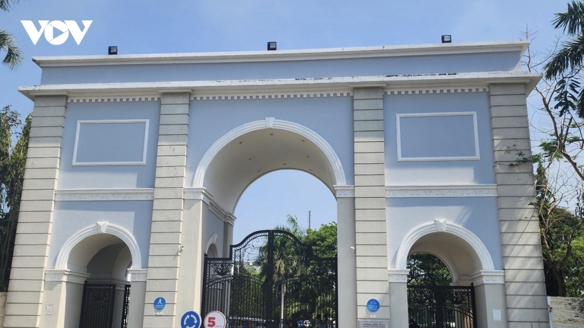 education affiliated with foreign institutions put under microscope picture 1