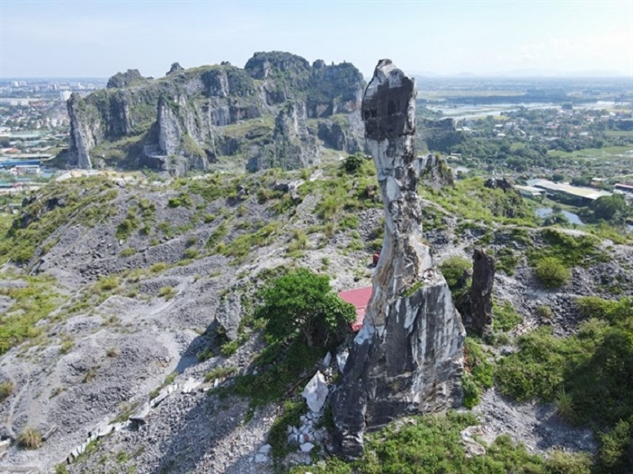 vong phu rock.png