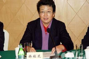Nữ quan tham Trung Quốc thao túng luật pháp, nài ép trai đẹp