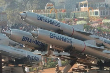 Lý do Ấn Độ bắn tên lửa siêu thanh vào Pakistan năm 2022
