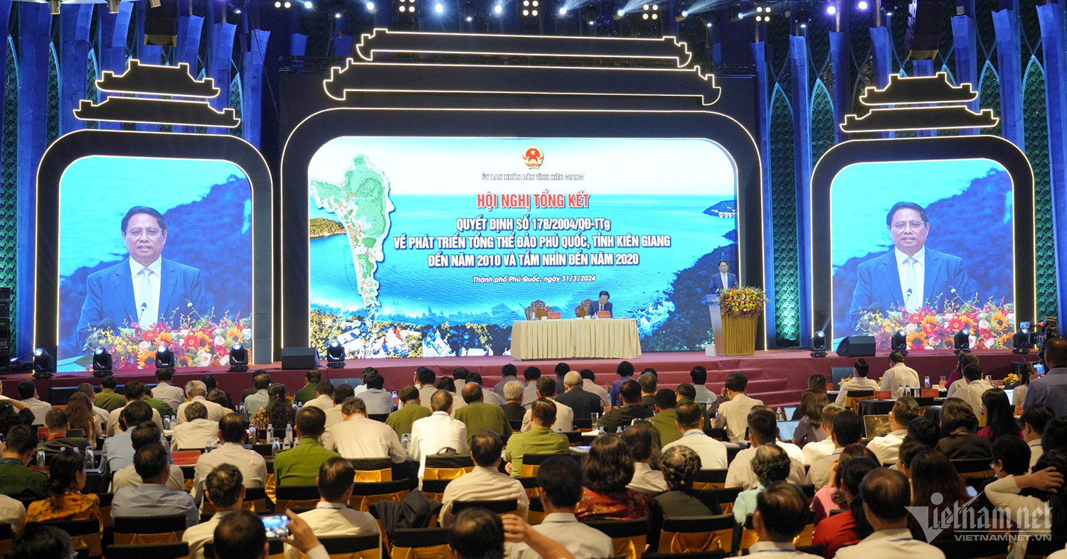 W-hoi-nghi-4.jpg