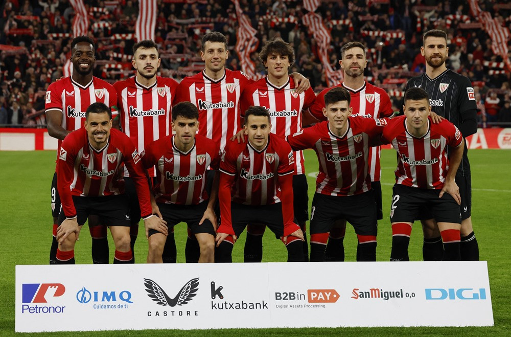 Barca bị Bilbao cầm chân, 'đầu hàng' Real Madrid bilbao v barcelona 1.jpg