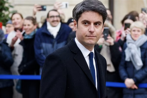 Con đường thăng tiến thần tốc của Thủ tướng Pháp 34 tuổi