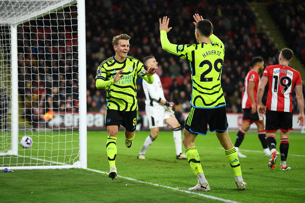 Arsenal đại thắng 6-0 trên sân Sheffield Utdv Arsenal.jpg