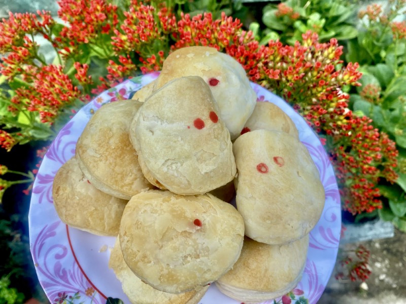 banh quai vac nhan dua.jpg