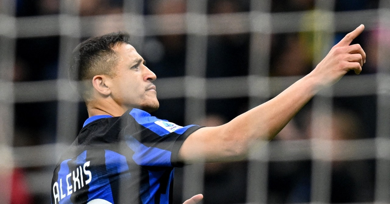 Niềm vui của Kristjan Asllani với bàn mở tỷ số cho Inter