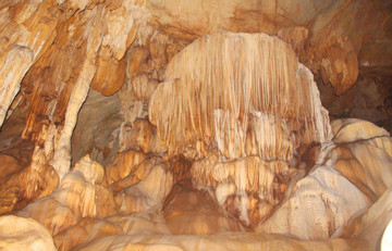 Discovering Wind Cave in Tuyen Quang