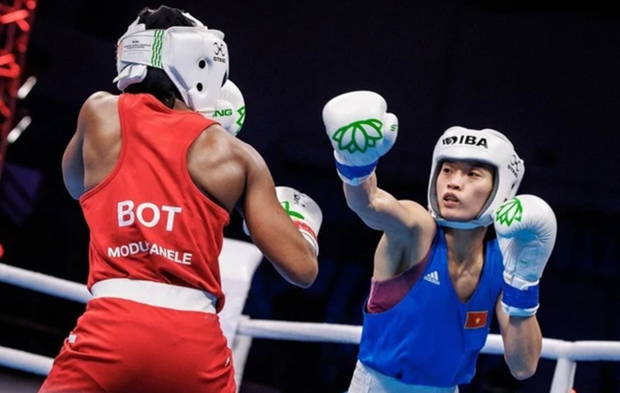 Female boxers hope to punch tickets to Paris Olympics hinh anh 1