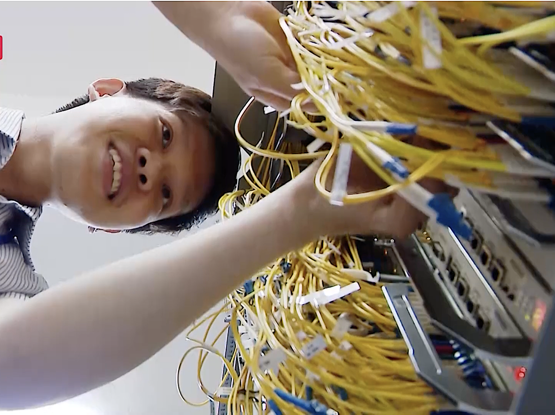 Chuyển đổi số đã tiếp sức tích cực giúp người dân nâng cao kiến thức, kỹ năng sản xuất, phát triển kinh tế, học hỏi cách làm hay, mô hình giảm nghèo hiệu quả; đồng thời, khơi dậy ý chí, nghị lực vươn lên thoát nghèo, tạo sự đồng thuận trong quá trình triển khai thực hiện chương trình giảm nghèo.