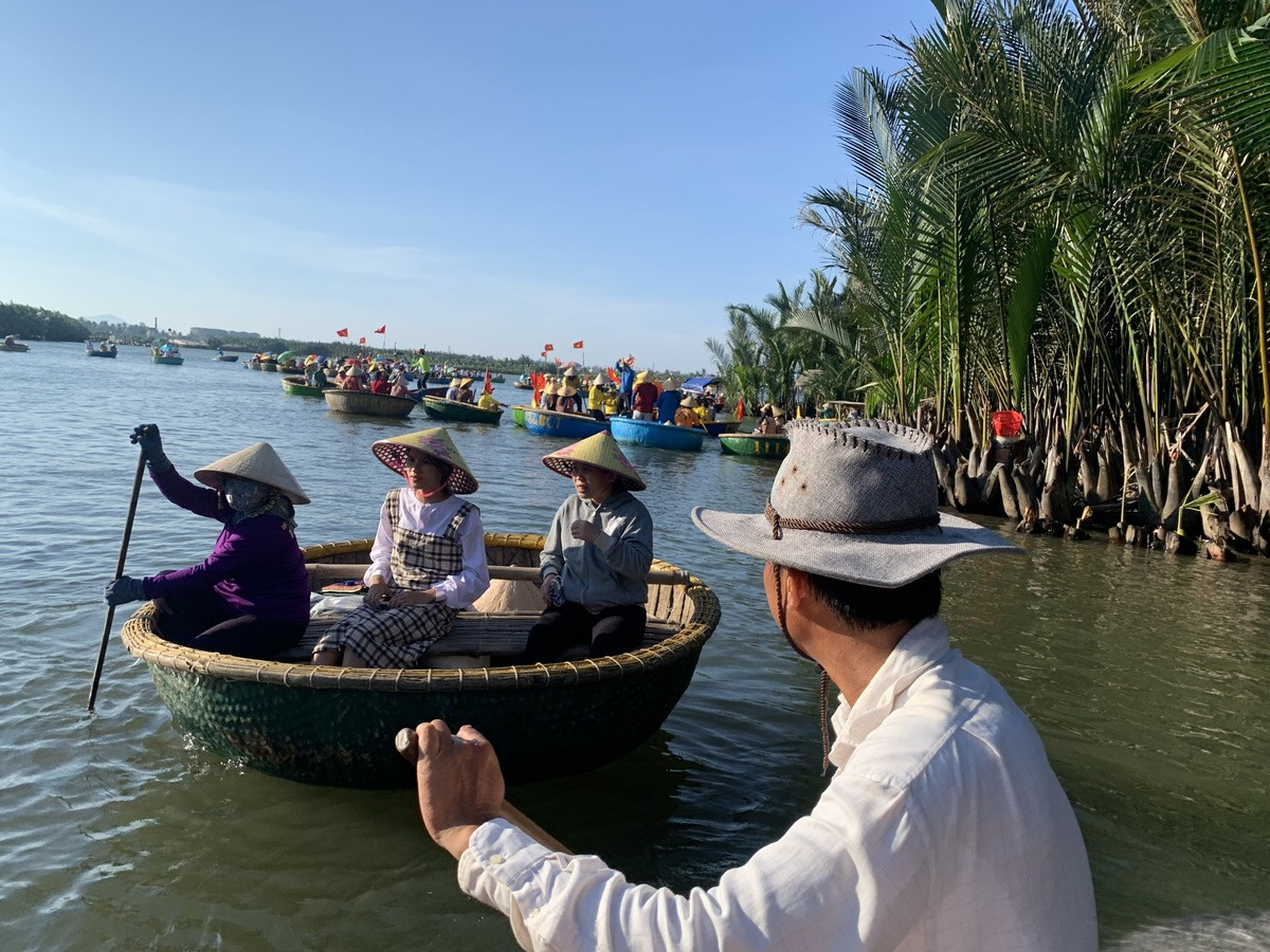 15 rung ngap man hue.jpg