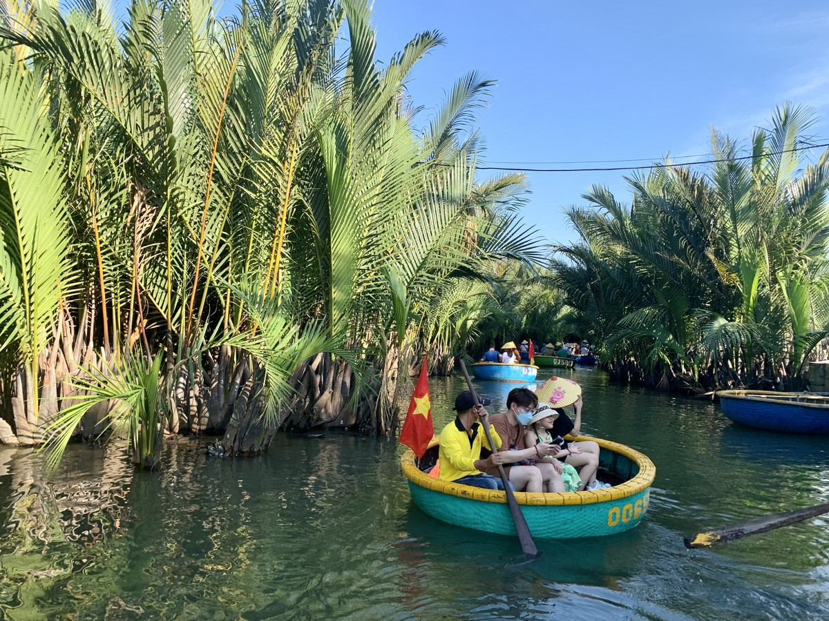 16 tru luong cac bon.jpg