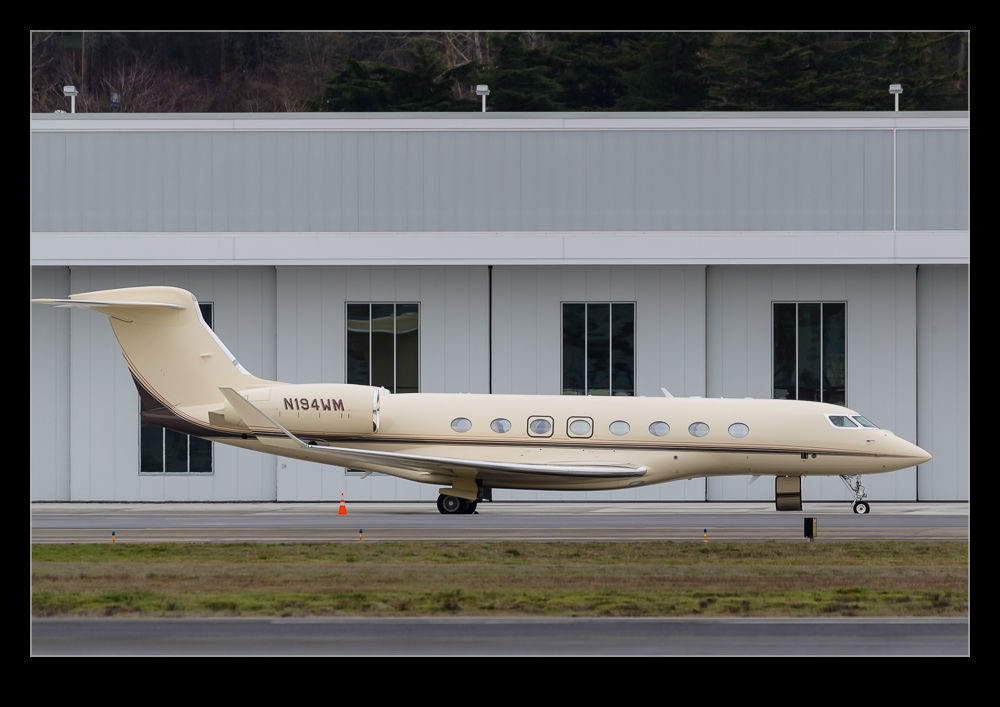 ae7i0117 1000x707.jpg