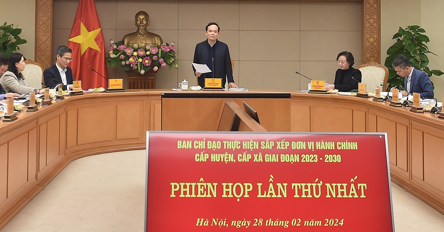 Ưu tiên sáp nhập trước những nơi có ít huyện, xã thuộc diện sắp xếp