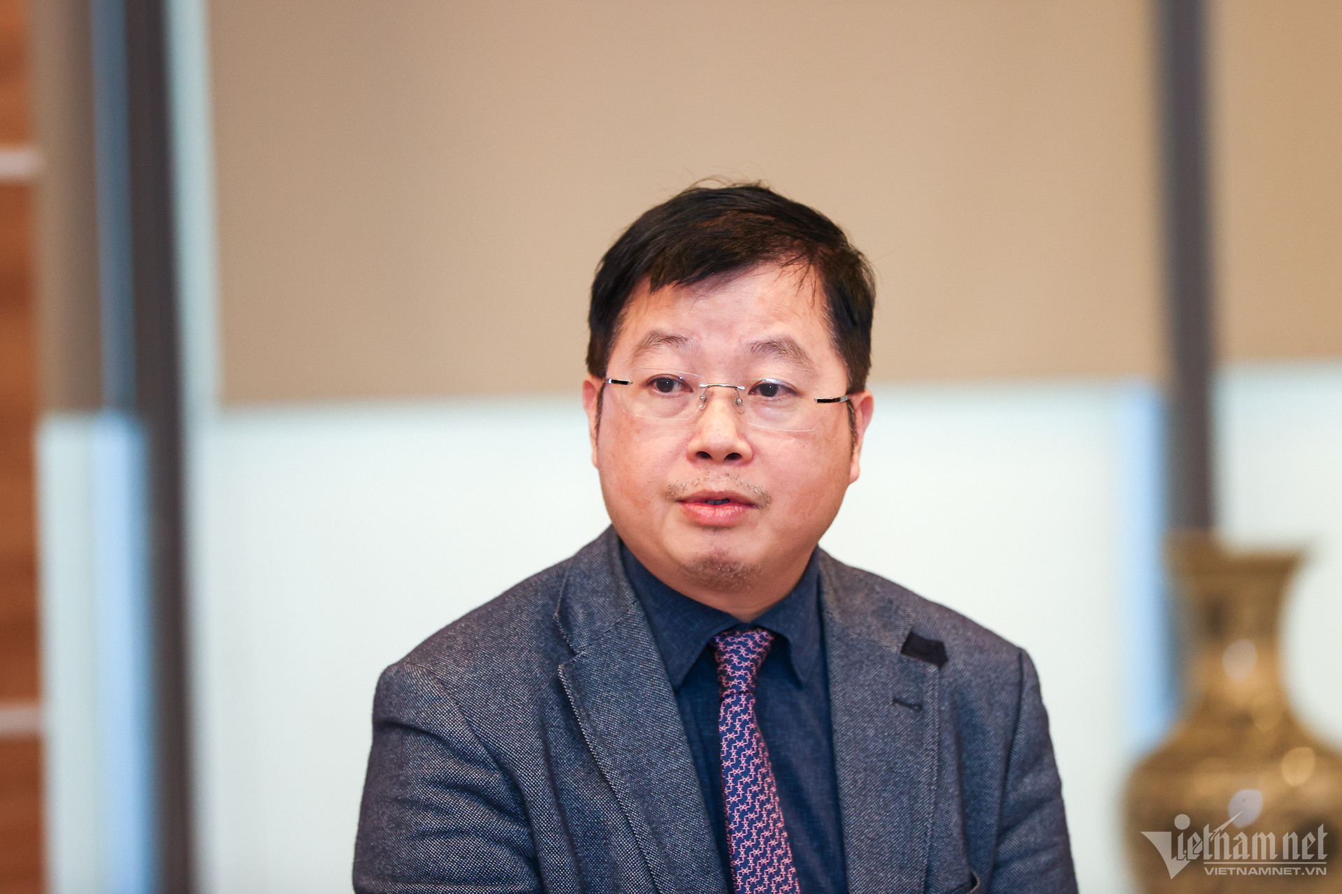 View - Bộ trưởng Nguyễn Mạnh Hùng: Muốn làm sách, phải biết độc giả đọc gì!