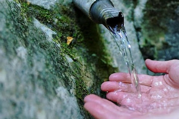 Dân ấm ức vì phải đóng hơn 2 triệu đồng mới được cấp nước sạch ở Vĩnh Phúc