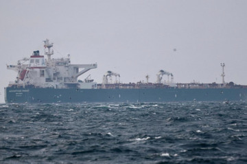 Iran bắt giữ và tịch thu tàu chở dầu của Mỹ