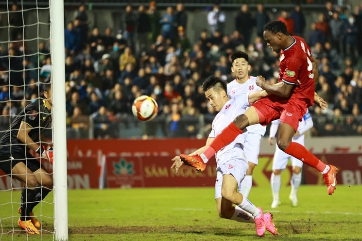 Hồng Lĩnh Hà Tĩnh chia điểm với Hải Phòng FC