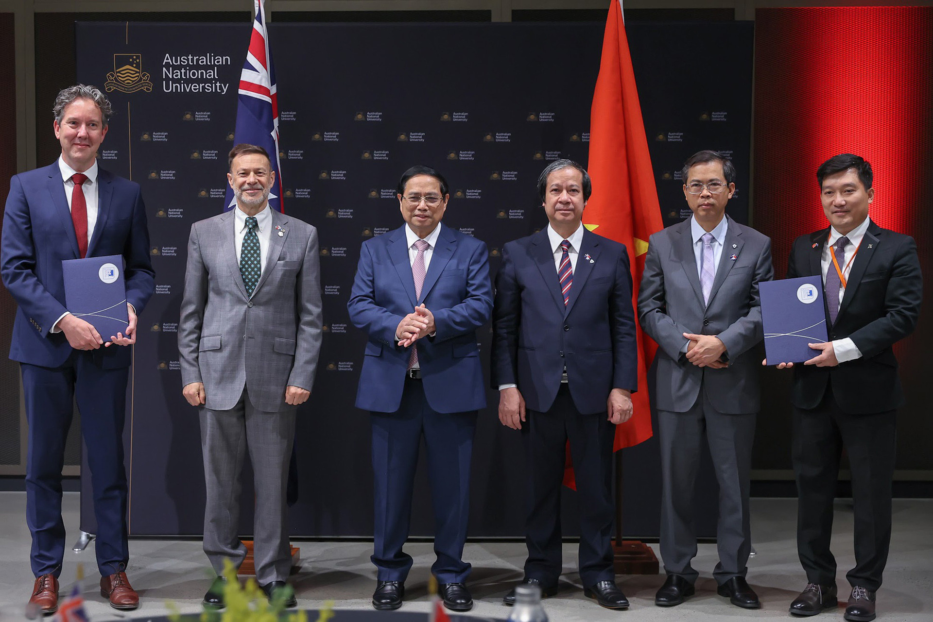 img2164 17098675899401072224787.jpg