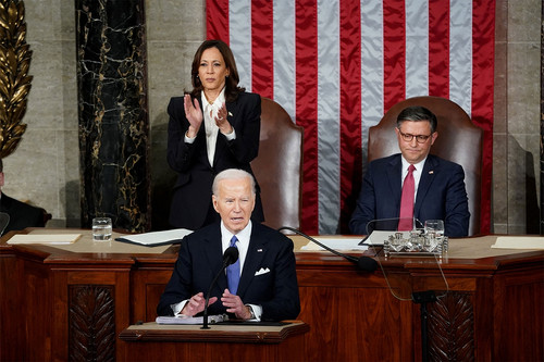 Ông Biden công kích ông Trump, hối thúc Mỹ tiếp tục viện trợ cho Ukraine
