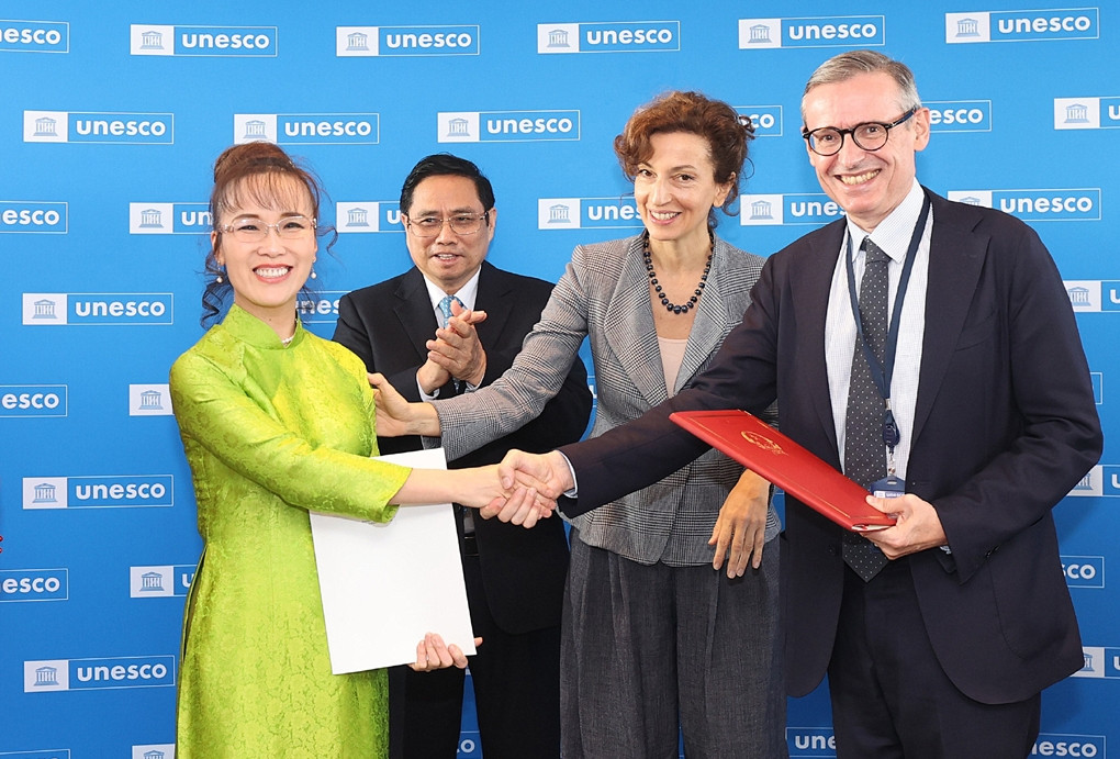 Tỉ phú Nguyễn Thị Phương Thảo và ước mơ kết nối Việt Nam với thế giới