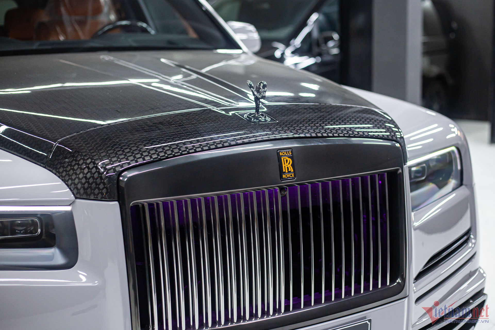 W-cullinan-mansory-3-1.jpg