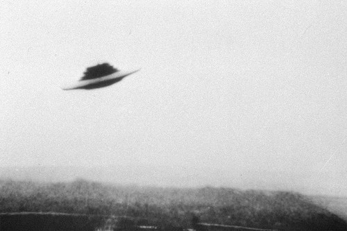 Mỹ bác tin che giấu sự thật về người ngoài hành tinh và công nghệ UFO