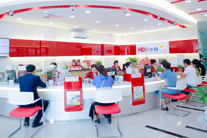 HDBank công bố lợi nhuận 13.017 tỉ đồng, phát hành báo cáo bền vững 2024