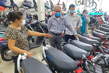 VN lacks policies to encourage use of electric motorbikes