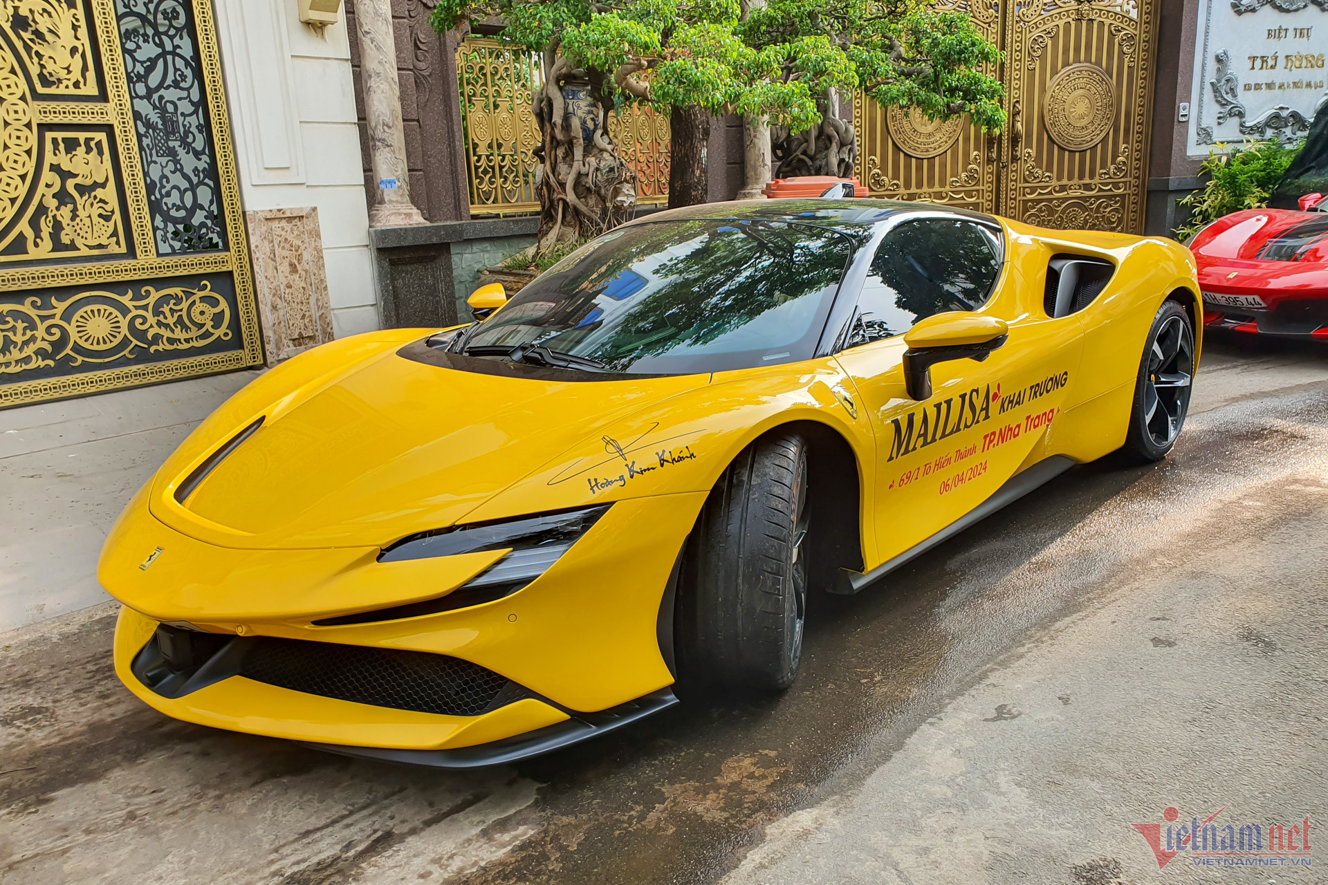 W-ferrari-sf90-stradale-1-4.jpg