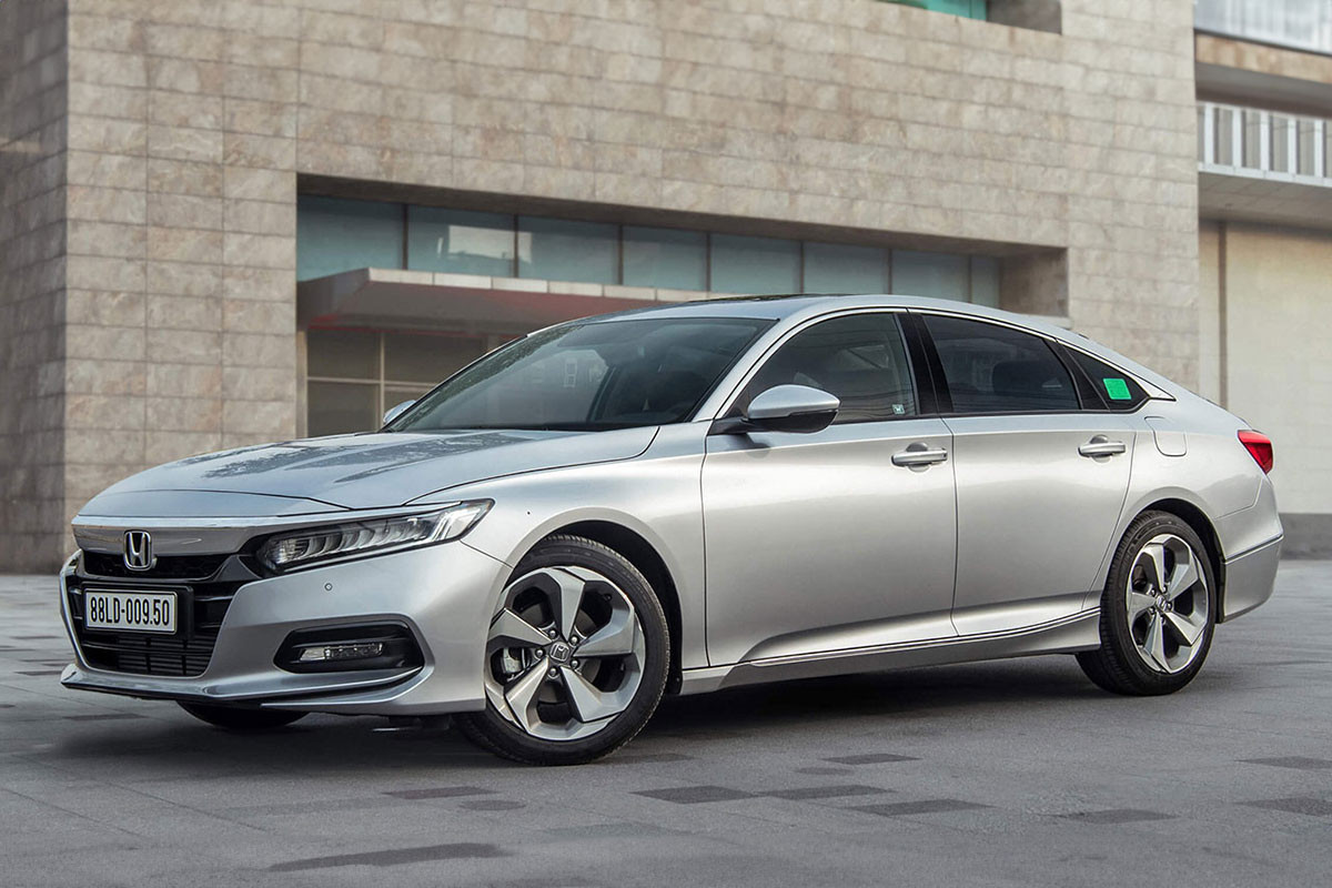 Xe thuộc top ế nhất thị trường Honda Accord lần đầu giảm giá 'sập sàn' 220 triệu