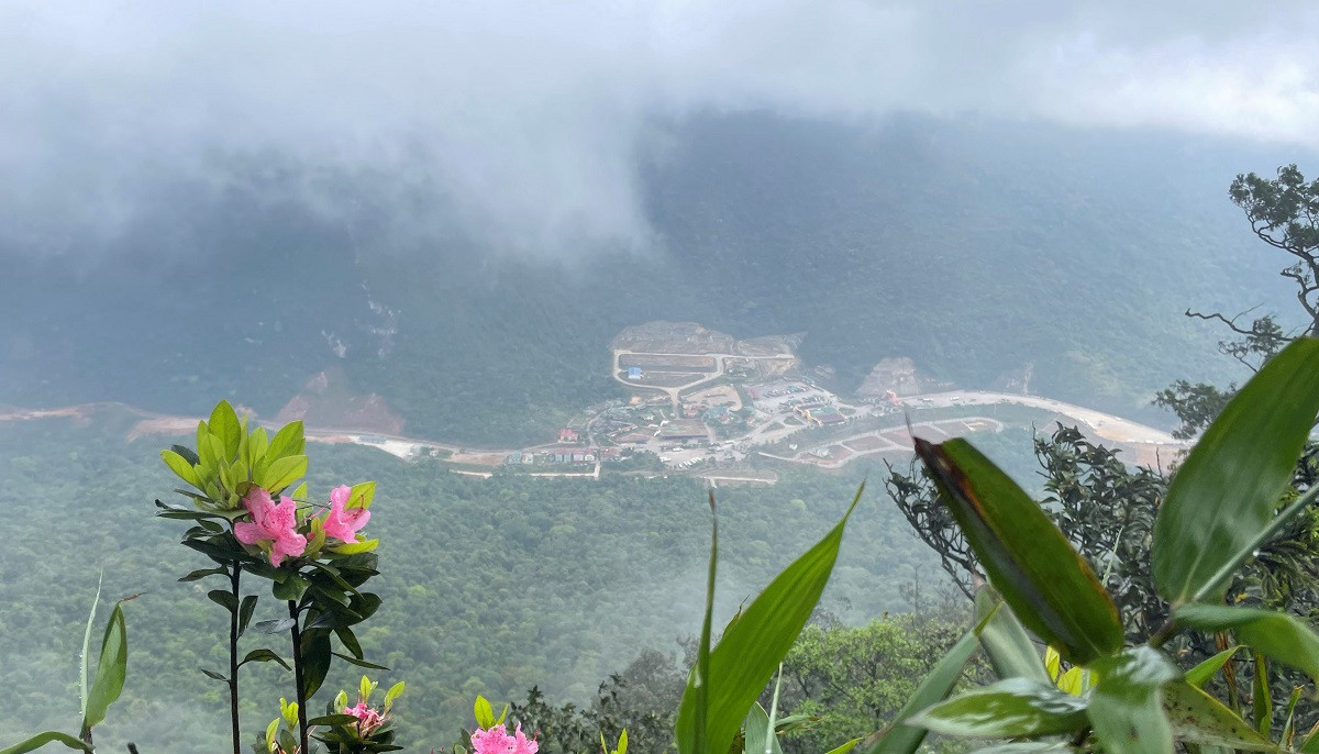 anh 12 Trên bước đường tuần tra nhìn về hướng Cửa khẩu quốc tế Cha Lo, huyện Minh Hóa, Quảng Bình. .jpg