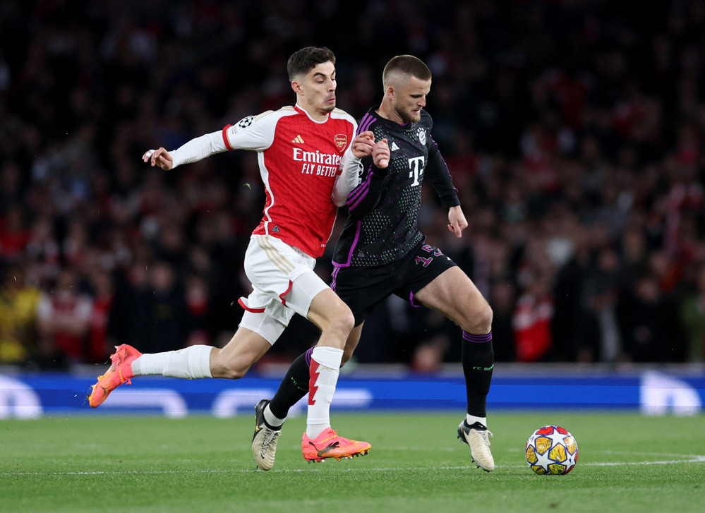 Trossard giúp Arsenal thoát thua Bayern Munich Arsenal Bayern.jpg