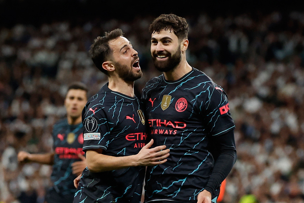 Phát lại 'cơn mưa' siêu phẩm trận Real Madrid 3-3 Man City