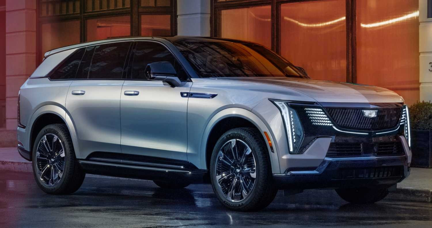 4 cadillac escalad.jpeg