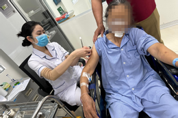Người phụ nữ phải khâu 70 mũi vì chó nhà hàng xóm tấn công