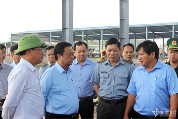 Bộ trưởng Lê Minh Hoan: Cần tìm ‘con sâu’, giải bài toán chống khai thác IUU