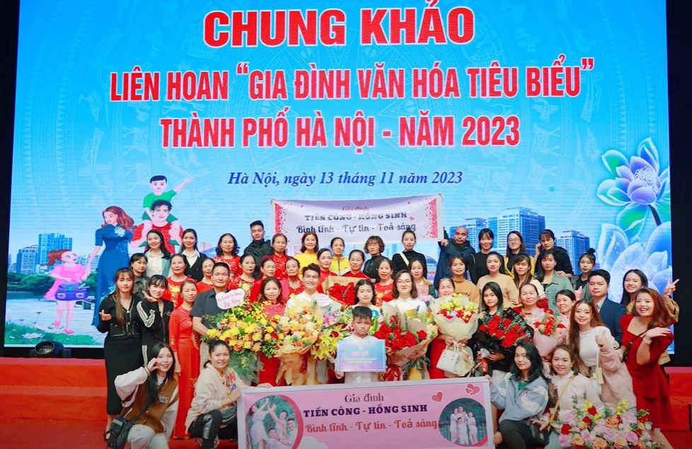 gia dinh van hoa.jpg