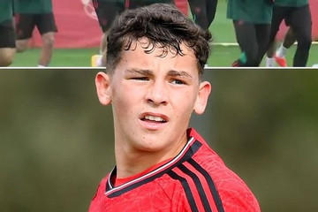 MU gây sốt đưa sao trẻ 16 tuổi lên tập với đội 1 đấu Bournemouth
